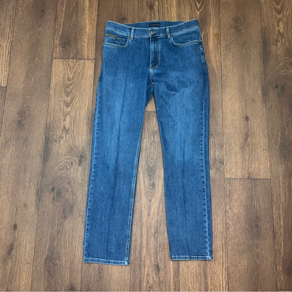 McKenzie Tribe Blue Denim Jeans 36 x 32 NWOT